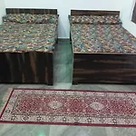 Laxman Guest House